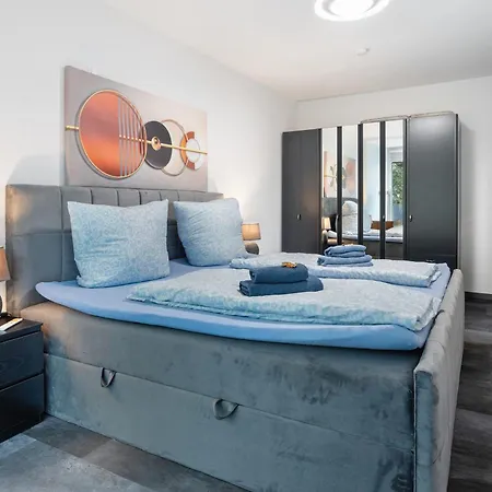 Eliza Вунсторф