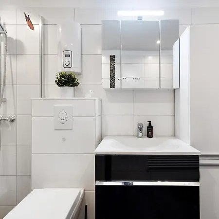 Eliza Вунсторф