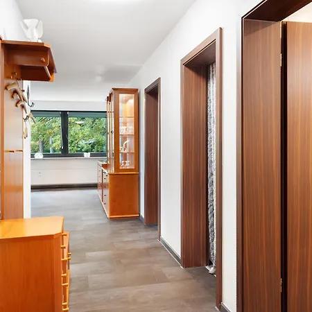 Eliza Вунсторф